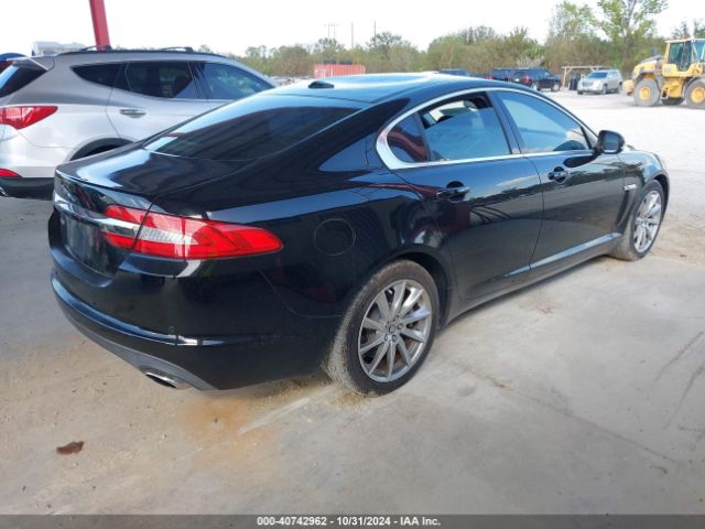 2012 JAGUAR XF SAJWA0FB8CLS55726 Photo 3