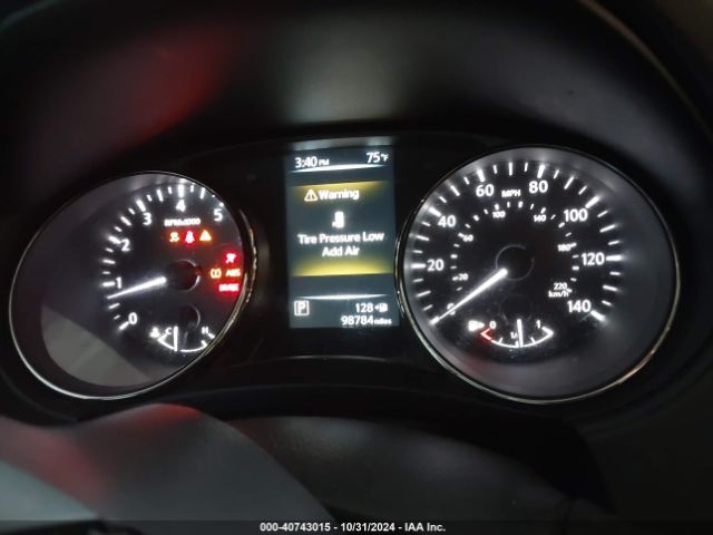 JN8AT2MT7HW384819 Nissan ROGUE S