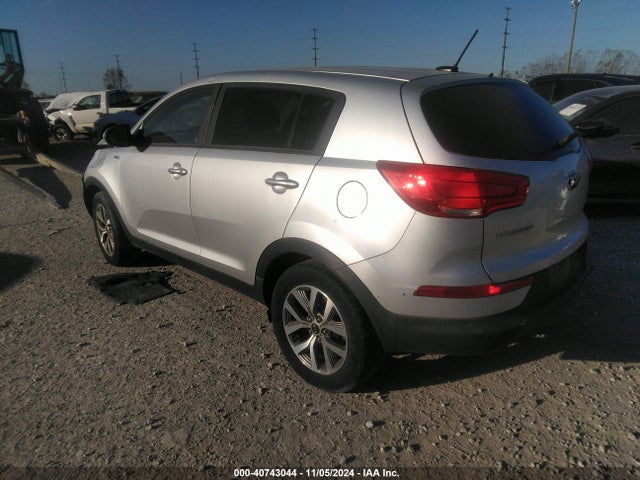 KIA Sportage Lx 2015 KNDPBCAC4F7758989 Image 3