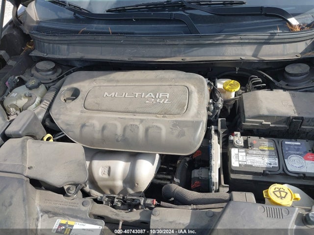 1C4PJLCB4JD604641 Jeep Cherokee Latitude Tech Connect Fwd
