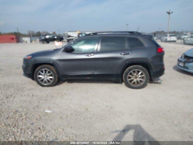 1C4PJLCB4JD604641 Jeep Cherokee Latitude Tech Connect Fwd