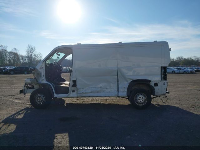 3C6TRVAG1JE152736 RAM Promaster 1500 Low Roof 136 Wb
