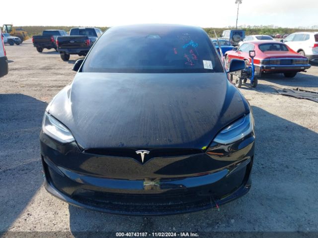 7SAXCBE69NF331976 Tesla Model X Plaid Tri Motor All-wheel Drive