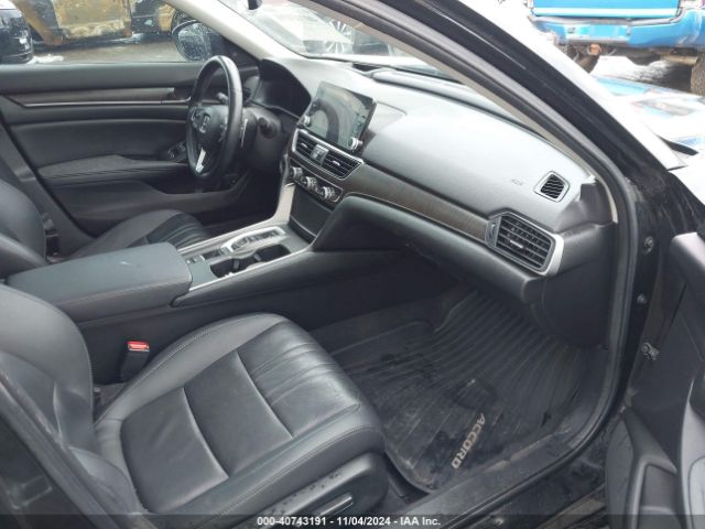 1HGCV2F95MA026935 Honda Accord Touring