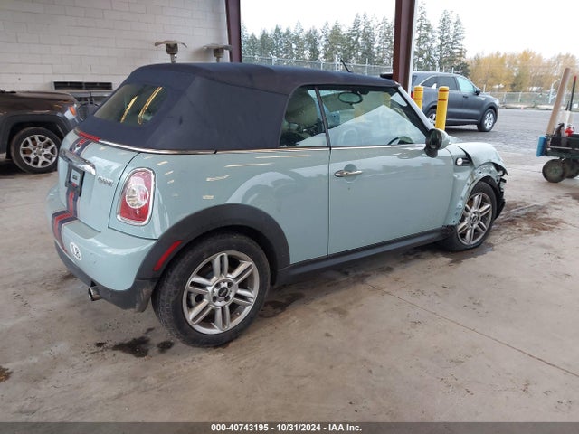 2013 MINI CONVERTIBLE WMWZN3C54DT568433 Photo 3