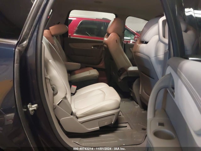 Chevrolet Traverse 2lt 2017 1GNKVHKD2HJ250815 Image 8