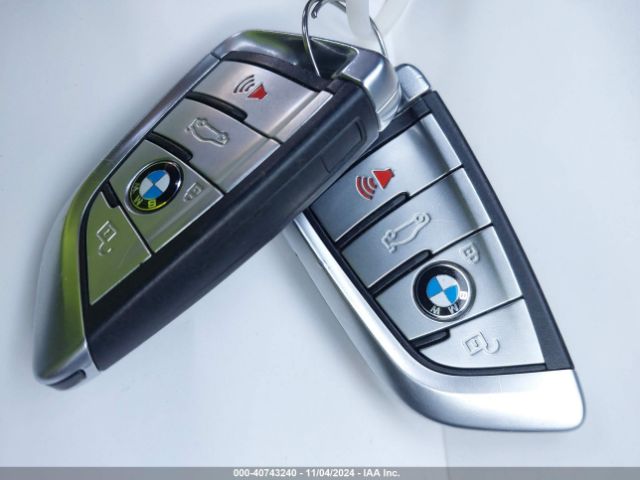 WBA7T2C08NCH67971 BMW 740 I
