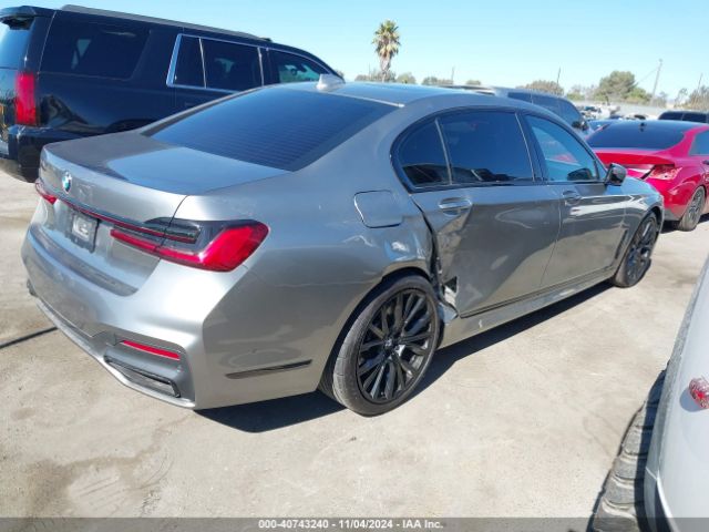 WBA7T2C08NCH67971 BMW 740 I