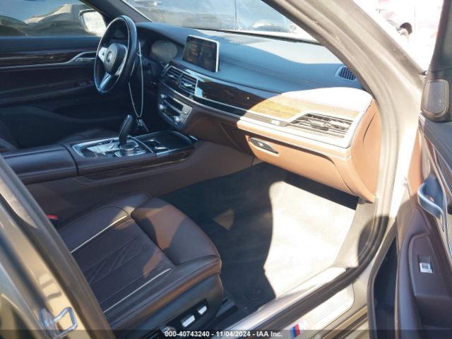 WBA7T2C08NCH67971 BMW 740 I