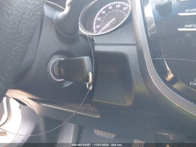 4T1B11HK0JU575335 Toyota CAMRY LE