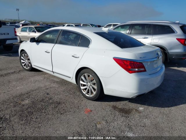 1G4GB5G37GF175726 Buick Lacrosse Leather