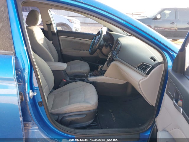 Hyundai ELANTRA SE 2017 5NPD84LF0HH015310 Image 5