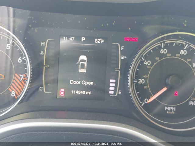 1C4PJLCS5EW185435 Jeep Cherokee Latitude