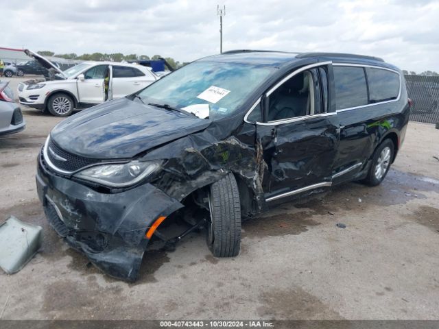2C4RC1BG9HR752179 Chrysler Pacifica Touring-l
