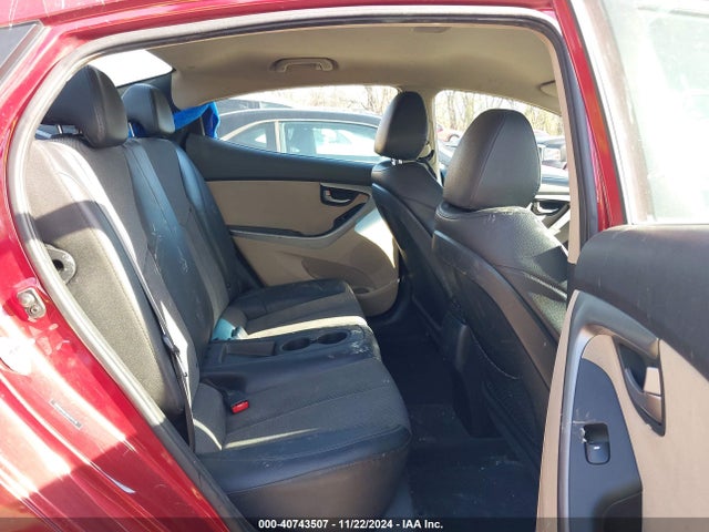 5NPDH4AE4GH771179 Hyundai ELANTRA SE