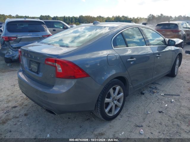 YV126MFK0G2393675 Volvo S60 T5 Drive-e Premier