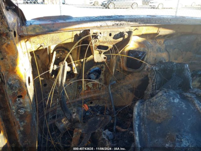 4JGDF6EE4HA888678 Mercedes-Benz Gls 450 4matic