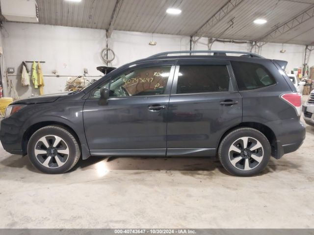 JF2SJAEC9JH474760 Subaru Forester 2.5i Premium
