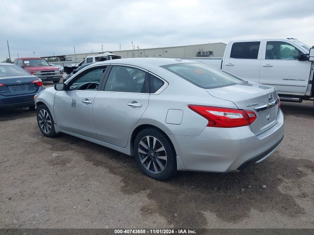Nissan Altima 2.5 Sv 2017 1N4AL3AP4HC487857 Image 3