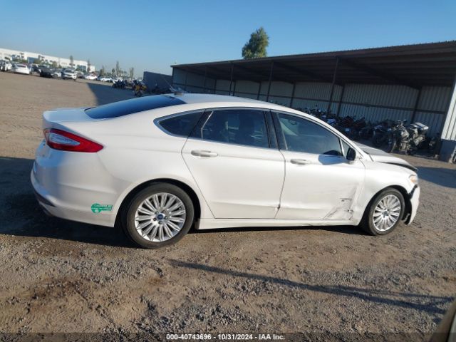 3FA6P0PUXGR123089 Ford Fusion Energi Se Luxury