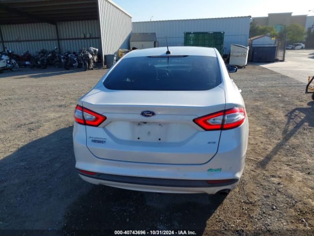 3FA6P0PUXGR123089 Ford Fusion Energi Se Luxury