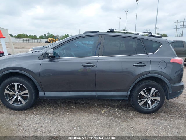 Toyota Rav4 Xle 2016 2T3WFREV8GW250481 Image 15