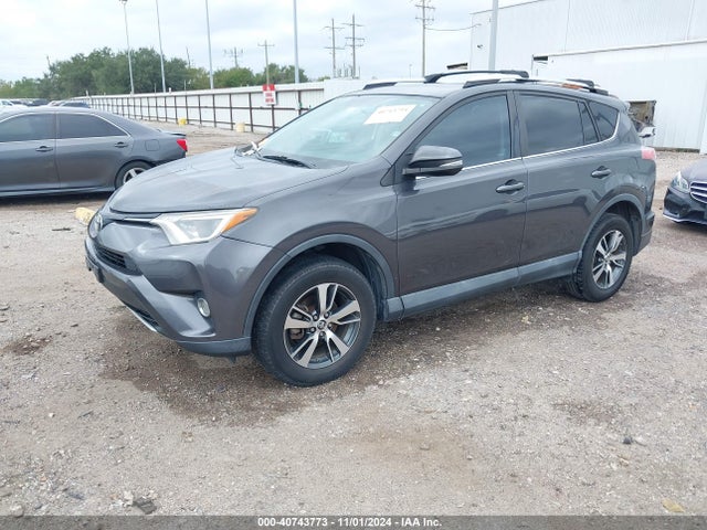Toyota Rav4 Xle 2016 2T3WFREV8GW250481 Image 2