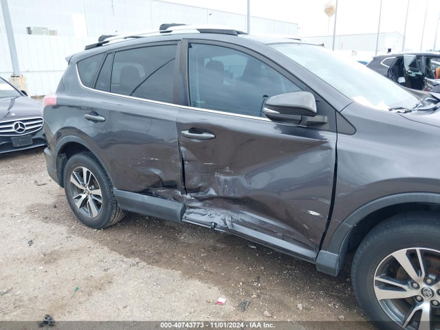 Toyota Rav4 Xle 2016 2T3WFREV8GW250481 Image 6