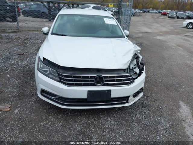 1VWAS7A33GC066340 Volkswagen Passat 1.8t S