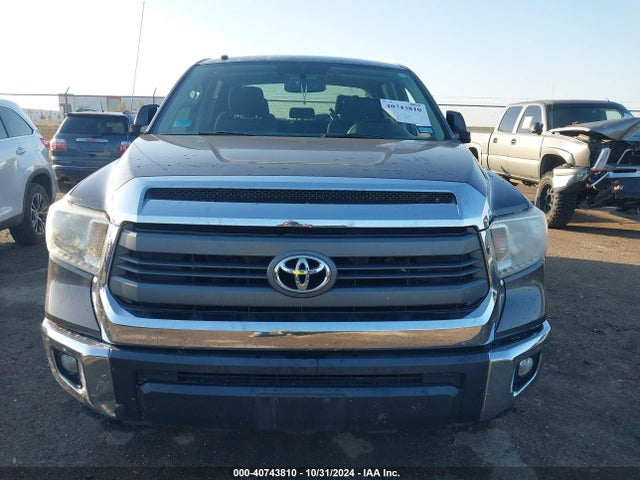 5TFDW5F15FX476743 Toyota Tundra Sr5 5.7l V8