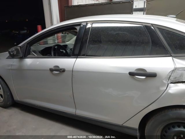 1FADP3E25HL206262 Ford FOCUS S