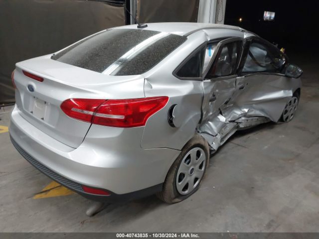 1FADP3E25HL206262 Ford FOCUS S