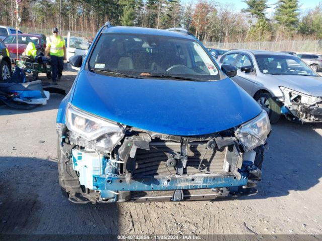 JTMBFREV5HJ158131 Toyota RAV4 LE