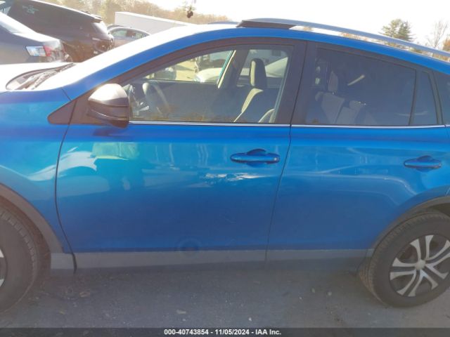 JTMBFREV5HJ158131 Toyota RAV4 LE