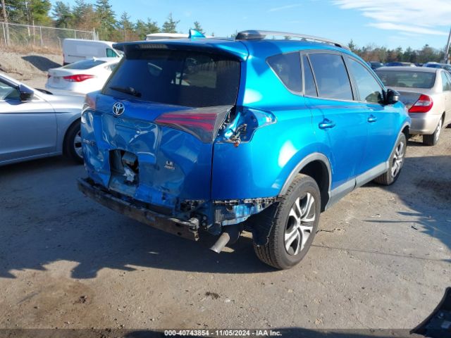 JTMBFREV5HJ158131 Toyota RAV4 LE