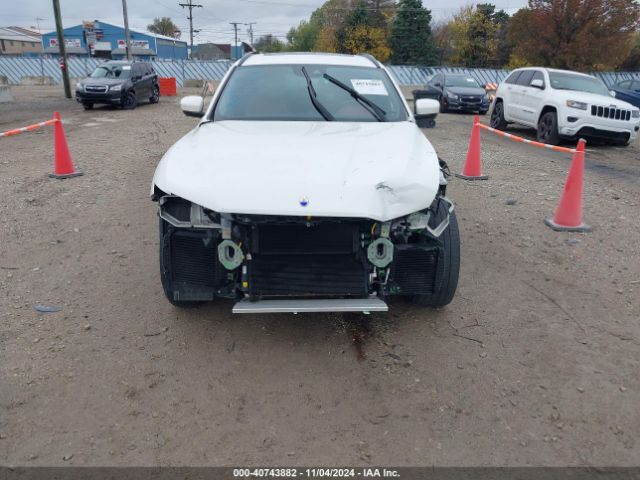 ZN661YUS4HX257830 Maserati LEVANTE S