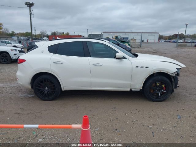 ZN661YUS4HX257830 Maserati LEVANTE S