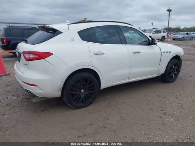 ZN661YUS4HX257830 Maserati LEVANTE S