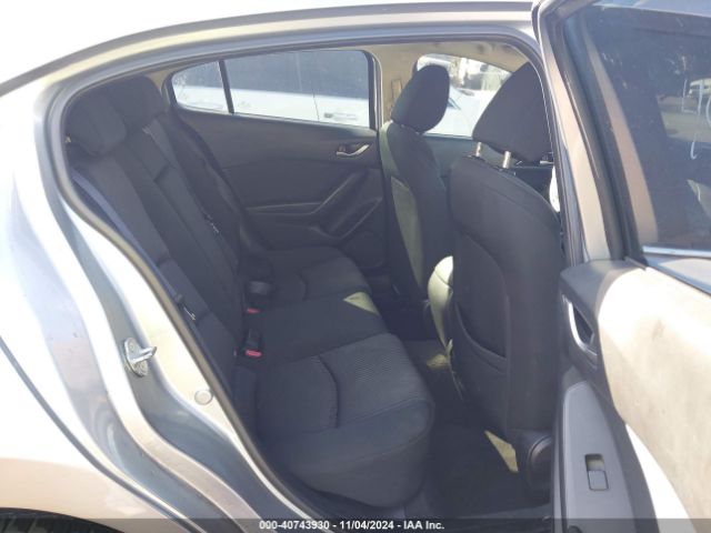 JM1BM1K76G1292027 Mazda Mazda3 I Sport