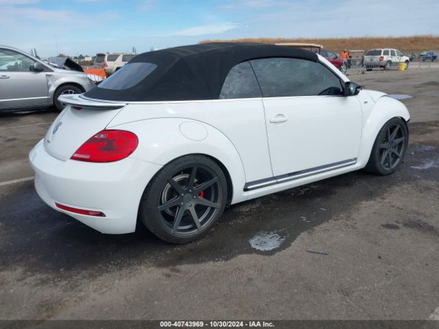 2015 VOLKSWAGEN BEETLE 3VW7T7AT6FM800442 Photo 3