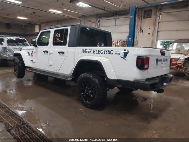 Jeep Gladiator Altitude 4x4 2022 1C6HJTAG0NL164262 Image 3