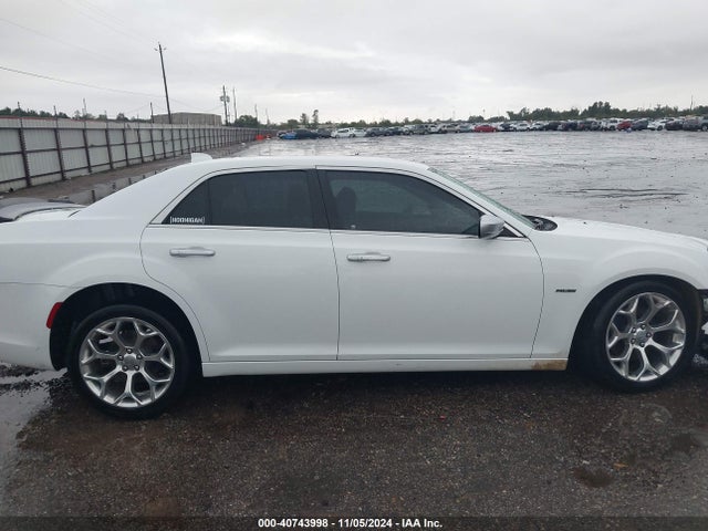 Chrysler 300 300c 2018 2C3CCAPT1JH175014 Image 13