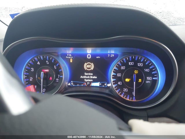 Chrysler 300 300c 2018 2C3CCAPT1JH175014 Image 7