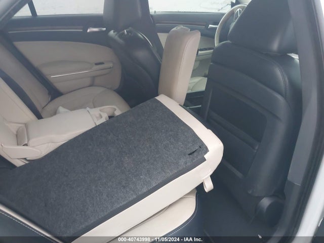 Chrysler 300 300c 2018 2C3CCAPT1JH175014 Image 8