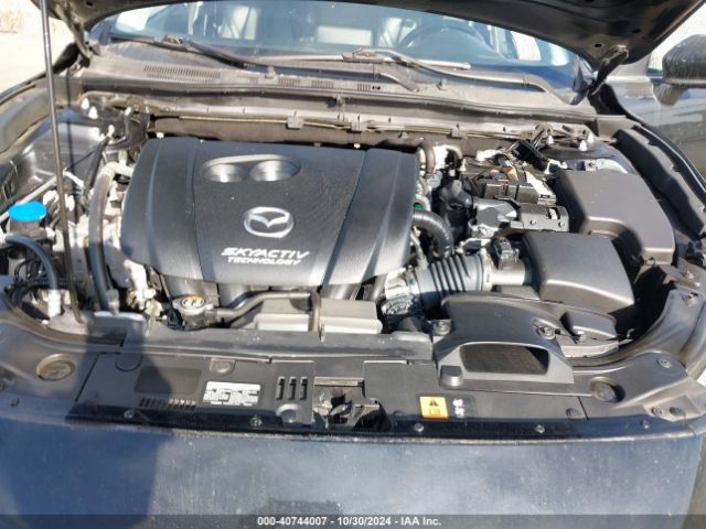 3MZBN1L38JM211500 Mazda Mazda3 Touring