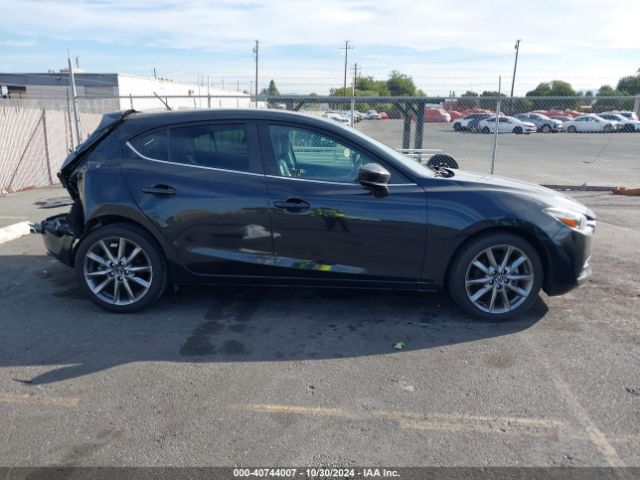 3MZBN1L38JM211500 Mazda Mazda3 Touring