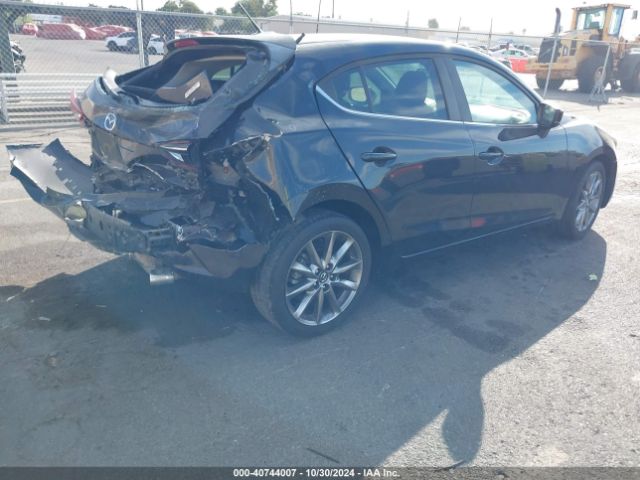 3MZBN1L38JM211500 Mazda Mazda3 Touring
