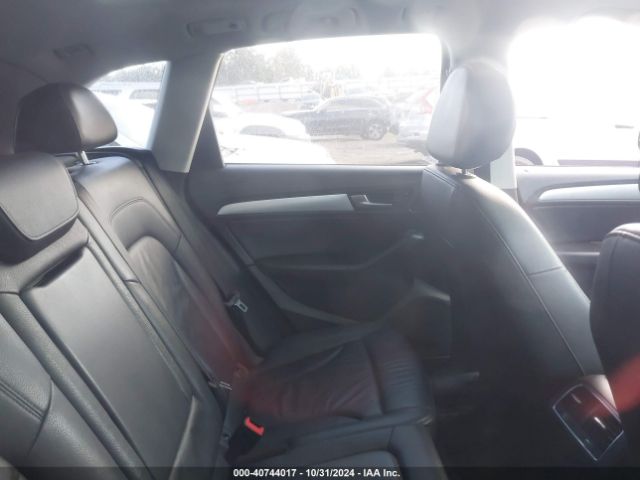 WA1CFAFP7EA018884 Audi Q5 2.0t Premium