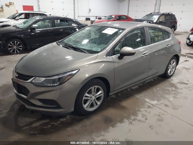 Chevrolet Cruze Lt Auto 2017 3G1BE6SM8HS534115 Image 2