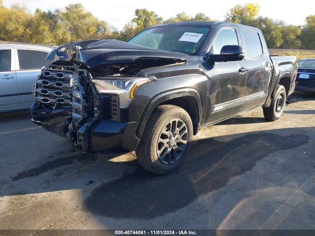 Toyota Tundra Platinum 2024 5TFNA5DB5RX148287 Image 2